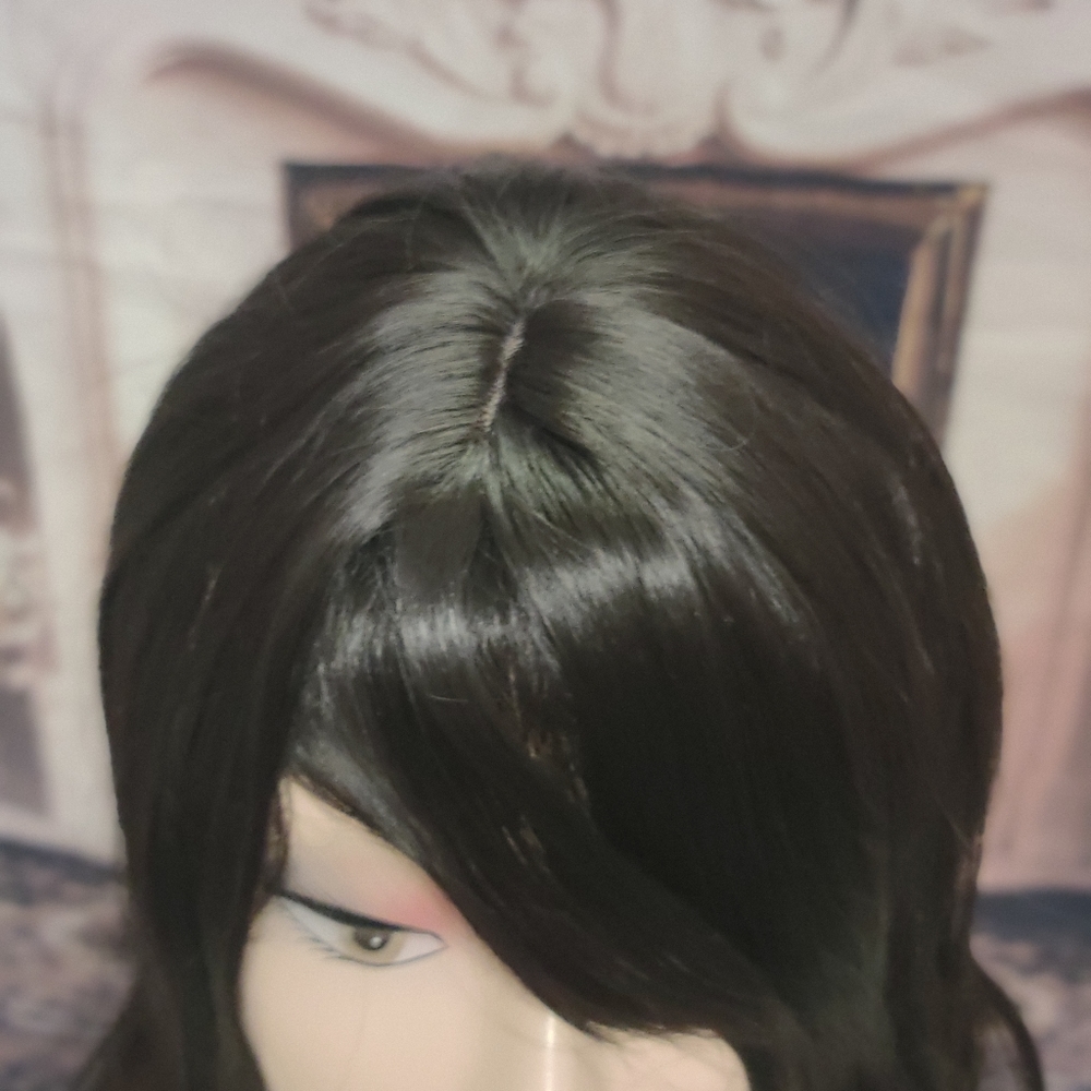 Wig - Picture 5 of 6
